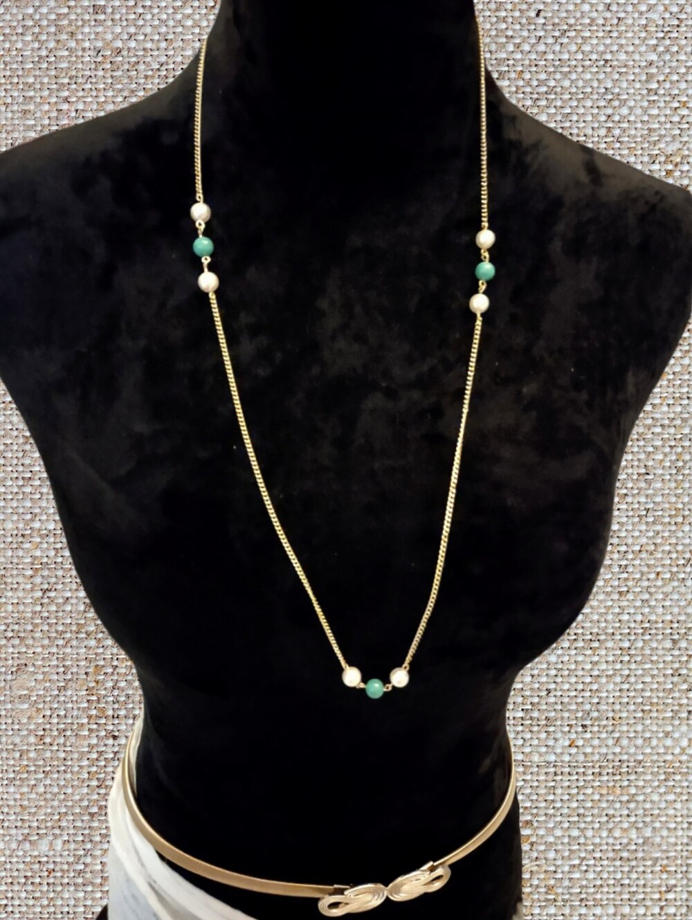 30" Gold Chain with Pearl & Green Stationed Beads Necklace - Picture 2 of 11